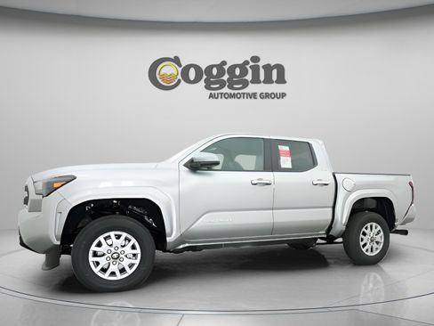 New 2026 Toyota Tacoma SR5 AWD/4WD image 5