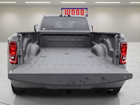 New 2026 RAM 3500 Big Horn AWD/4WD image 10