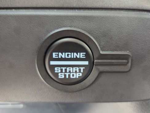 Used 2025 Ford Bronco Badlands AWD/4WD image 32