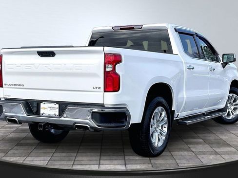 Used 2023 Chevrolet Silverado 1500 LTZ image 2