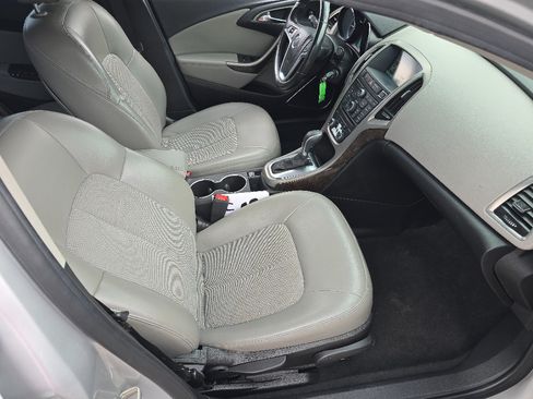 Used 2013 Buick Verano FWD image 15