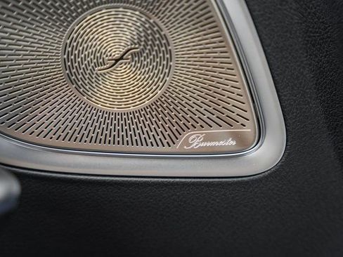 New 2025 Mercedes-Benz C 300 4MATIC Sedan image 40