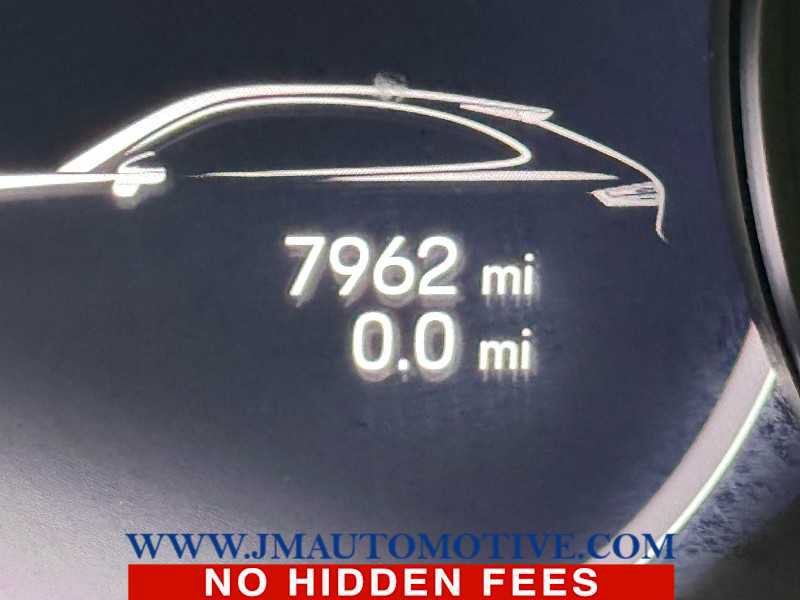 Used 2023 Porsche Cayenne Platinum Edition AWD/4WD image 21