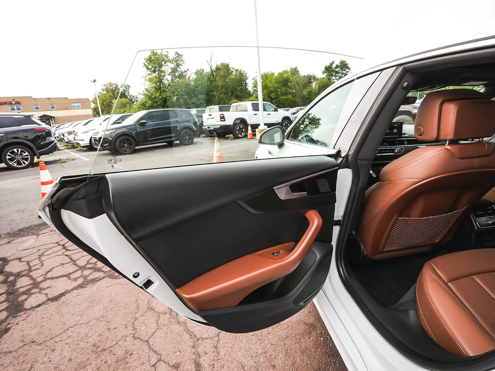 Used 2024 Audi A5 2.0T Premium w/ Convenience Package AWD/4WD image 13