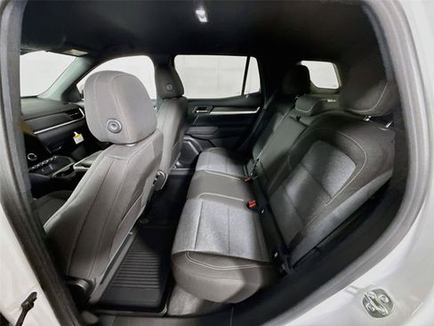 New 2027 GMC Terrain Elevation AWD/4WD image 17