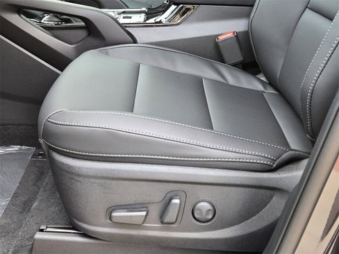 New 2025 Kia Telluride S image 17