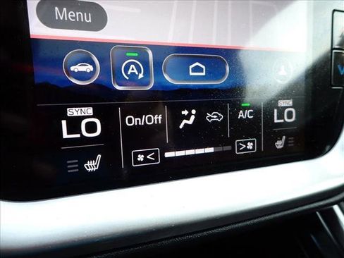 Used 2020 Subaru Outback Limited image 24