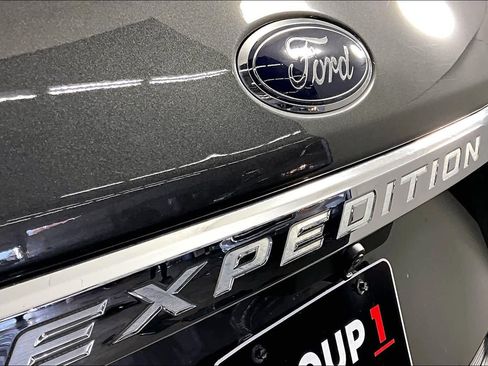 Used 2019 Ford Expedition XLT w/ Equipment Group 202A image 30