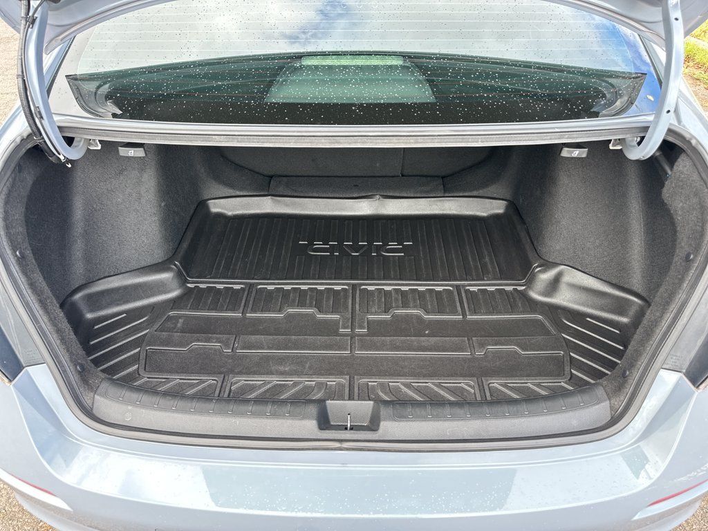 Used 2022 Honda Civic Touring image 21