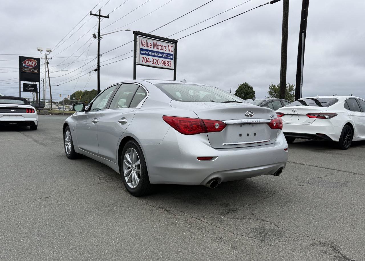 Used 2015 INFINITI Q50 Premium w/ Spare Tire Package RWD image 4