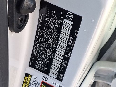 Used 2025 Lexus ES 300h w/ Premium Package image 27