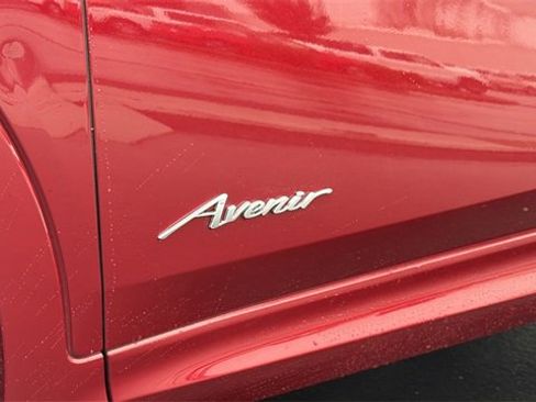 Used 2024 Buick Envista Avenir image 11