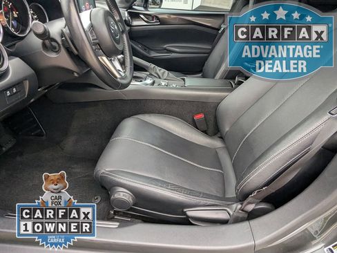 Used 2023 MAZDA MX-5 Miata Grand Touring w/ Weather Package RWD image 16