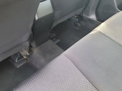 Used 2015 Subaru Forester 2.5i Premium image 27