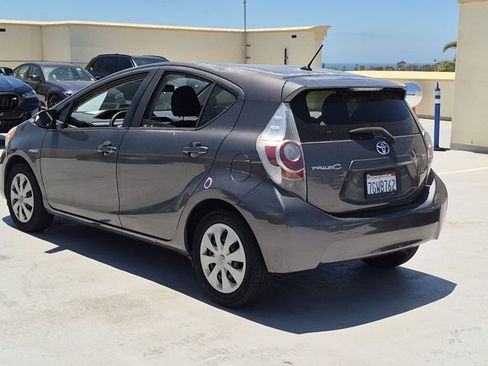 Used 2014 Toyota Prius C Two FWD image 7