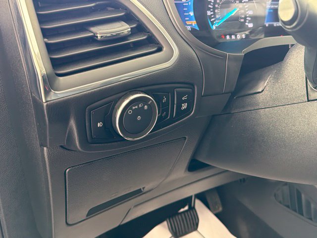 Used 2024 Ford Edge Titanium AWD/4WD image 13