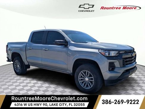 Used 2024 Chevrolet Colorado LT w/ LT Convenience Package II AWD/4WD image 1