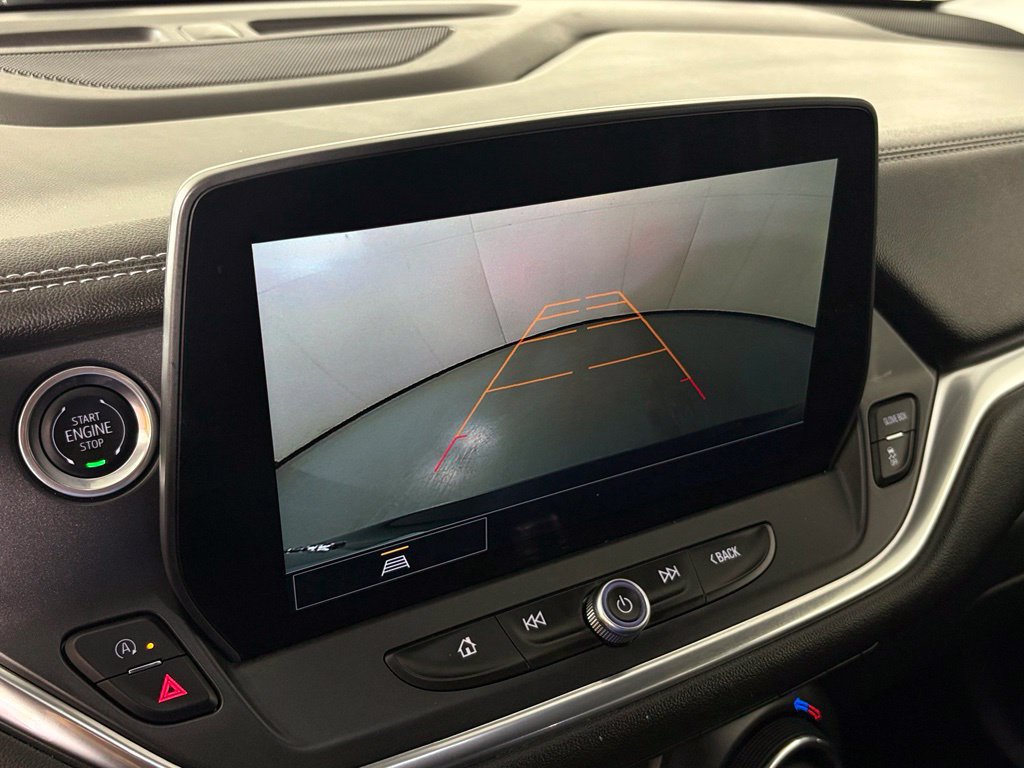 Used 2025 Chevrolet Blazer LT FWD image 24