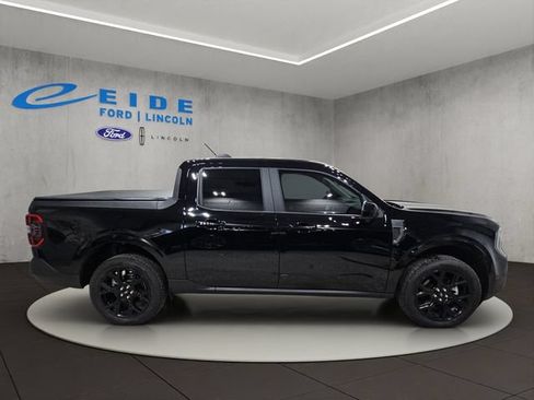 Certified 2025 Ford Maverick Lariat w/ Black Appearance Package AWD/4WD image 7