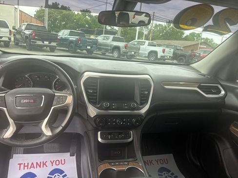 Used 2020 GMC Acadia SLE FWD image 17
