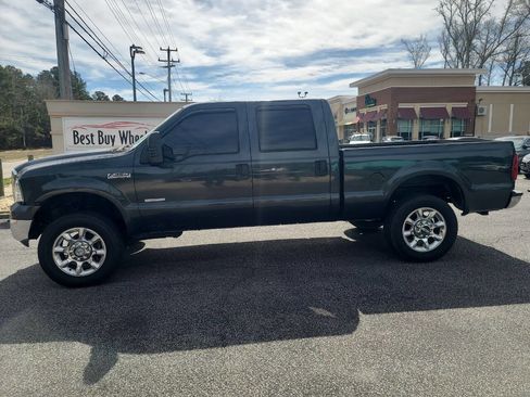 Used 2005 Ford F250 Lariat image 6