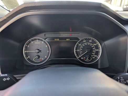 Used 2025 Mitsubishi Outlander SE image 25