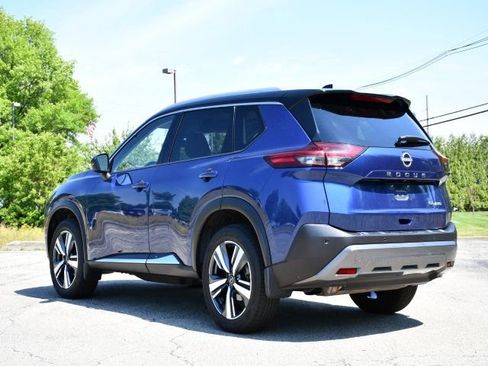 Used 2023 Nissan Rogue SL AWD/4WD image 5