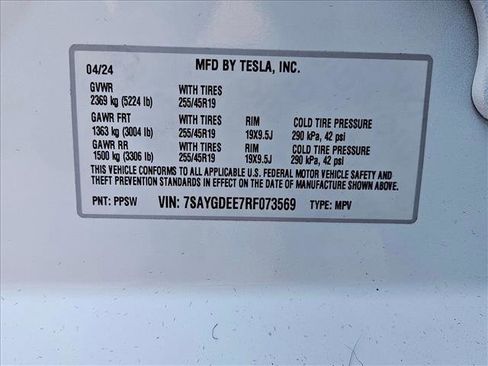 Used 2024 Tesla Model Y Long Range image 24