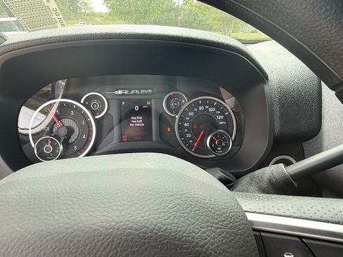 New 2026 RAM 3500 Tradesman w/ Chrome Appearance Group A AWD/4WD image 25