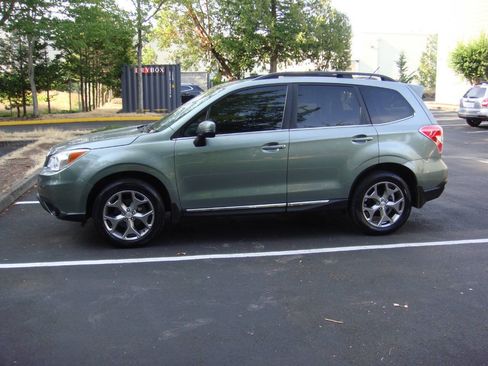 Used 2015 Subaru Forester 2.5i Touring w/ Eyesight & Navigation System AWD/4WD image 10
