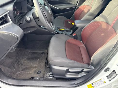 Used 2025 Toyota Corolla SE FWD image 13