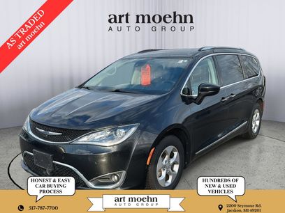 Used 2017 Chrysler Pacifica Touring-L Plus w/ Advanced Safetytec Group