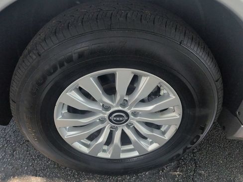 Used 2021 Nissan Armada SV AWD/4WD image 10