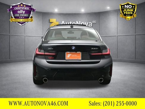 Used 2023 BMW 330i xDrive Sedan w/ M Sport Package image 5