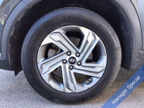 Used 2022 Hyundai Santa Fe SEL FWD image 19