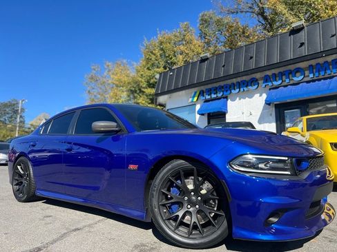 Used 2018 Dodge Charger R/T Scat Pack w/ Dynamics Package RWD image 1