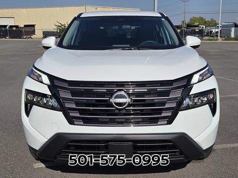 Used 2026 Nissan Rogue SV w/ Cold Weather Package FWD image 6