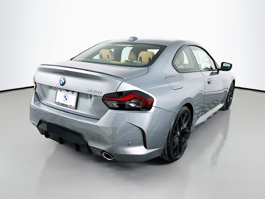 Used 2026 BMW 230i Coupe w/ M Sport Package RWD image 5