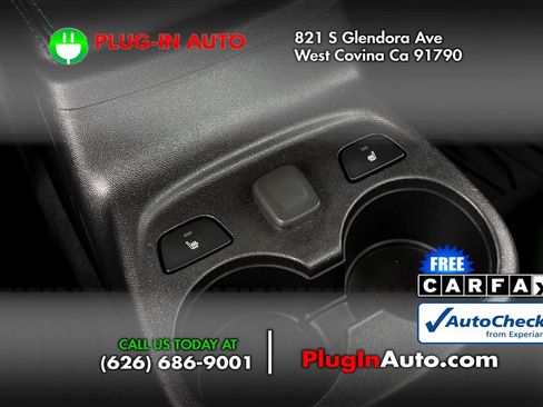 Used 2018 Chevrolet Volt Premier w/ Driver Confidence Package image 13