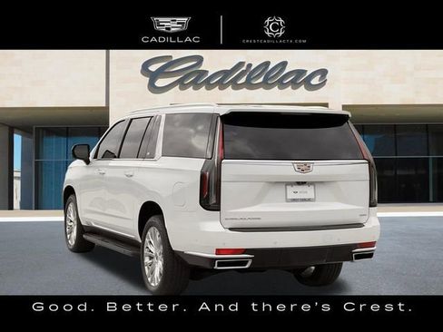 Certified 2024 Cadillac Escalade ESV Premium Luxury w/ LPO, Floor Liner Package AWD/4WD image 10