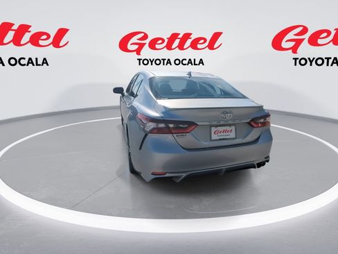 Used 2023 Toyota Camry SE image 7