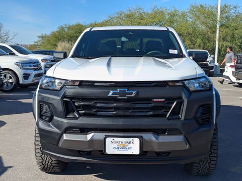 Used 2023 Chevrolet Colorado Trail Boss image 8