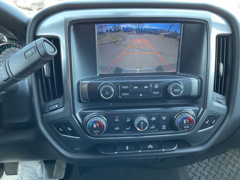 Used 2015 Chevrolet Silverado 2500 LT w/ LT Convenience Package image 28