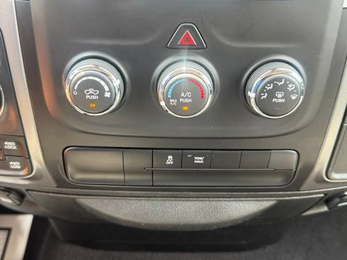 Certified 2024 RAM 1500 Classic SLT AWD/4WD image 17