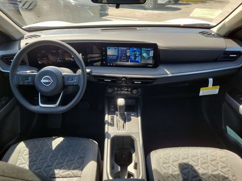 New 2026 Nissan Kicks SV w/ SV Premium Package FWD image 14