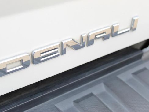 Used 2016 GMC Sierra 1500 Denali w/ Enhanced Driver Alert Package image 7