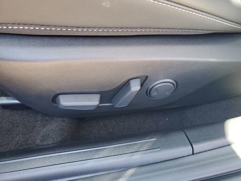 New 2025 Kia K4 GT-Line image 7