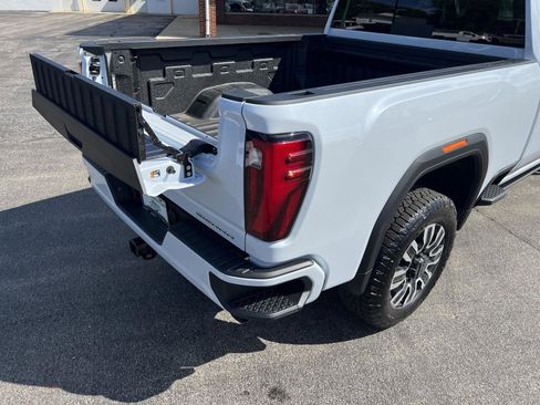 New 2026 GMC Sierra 2500 Denali Ultimate AWD/4WD image 55