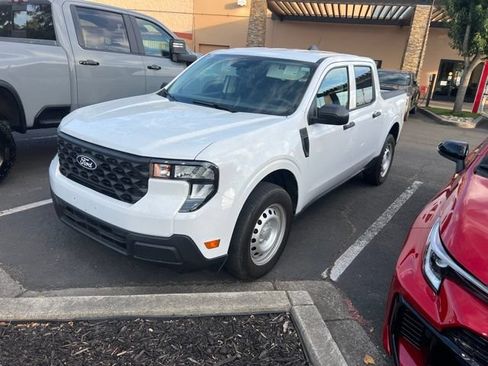 Used 2025 Ford Maverick XL FWD image 7