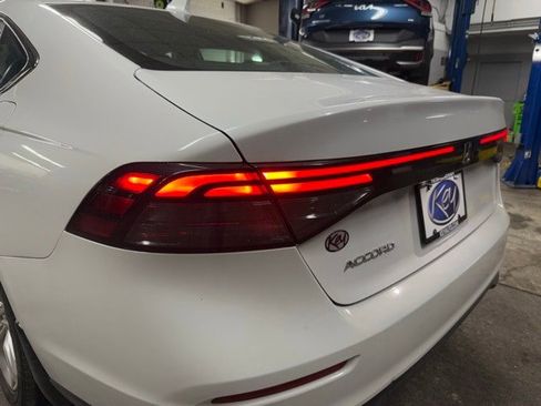 Used 2023 Honda Accord LX image 32